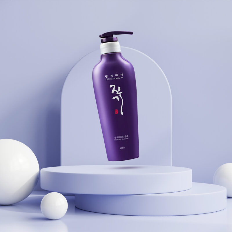 Відновлюючий шампунь Daeng Gi Meo Ri Vitalizing Shampoo - 300 мл