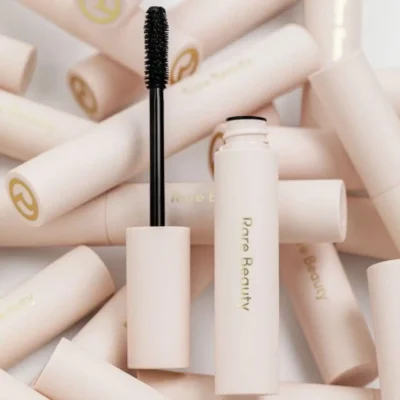 Туш для вій Rare Beauty Perfect Strokes Universal Volumizing Mascara Black