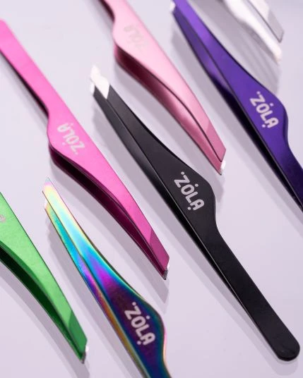 ZOLA Пінцет скошений професійний для брів RAINBOW