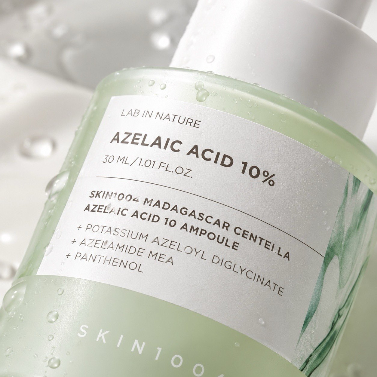 Заспокійлива сироватка з азелаїновою кислотою SKIN1004 Azelaic Acid 10 Ampoule 30ml